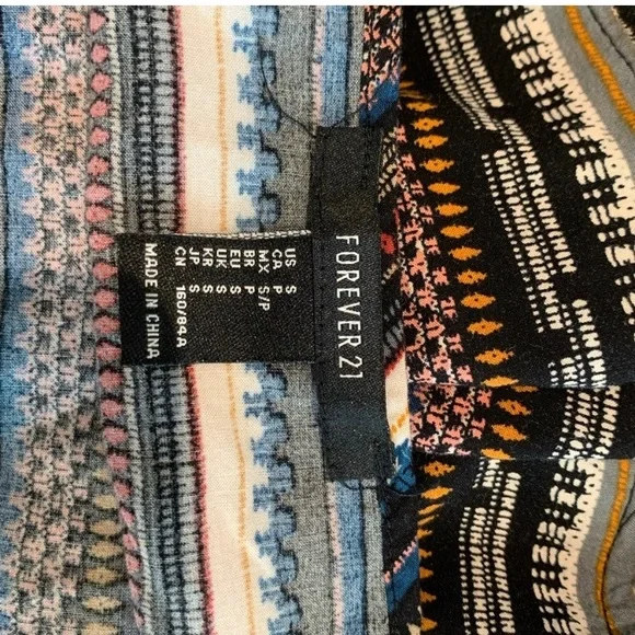 Forever 21 patterned romper - Picture 3 of 3